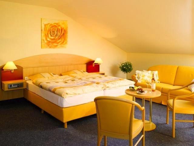 Hotel Schoch Mainhardt الغرفة الصورة